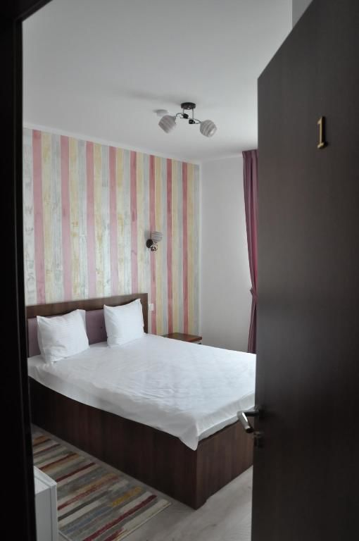 Гостевой дом Carpathian Villa Sibiu Сибиу